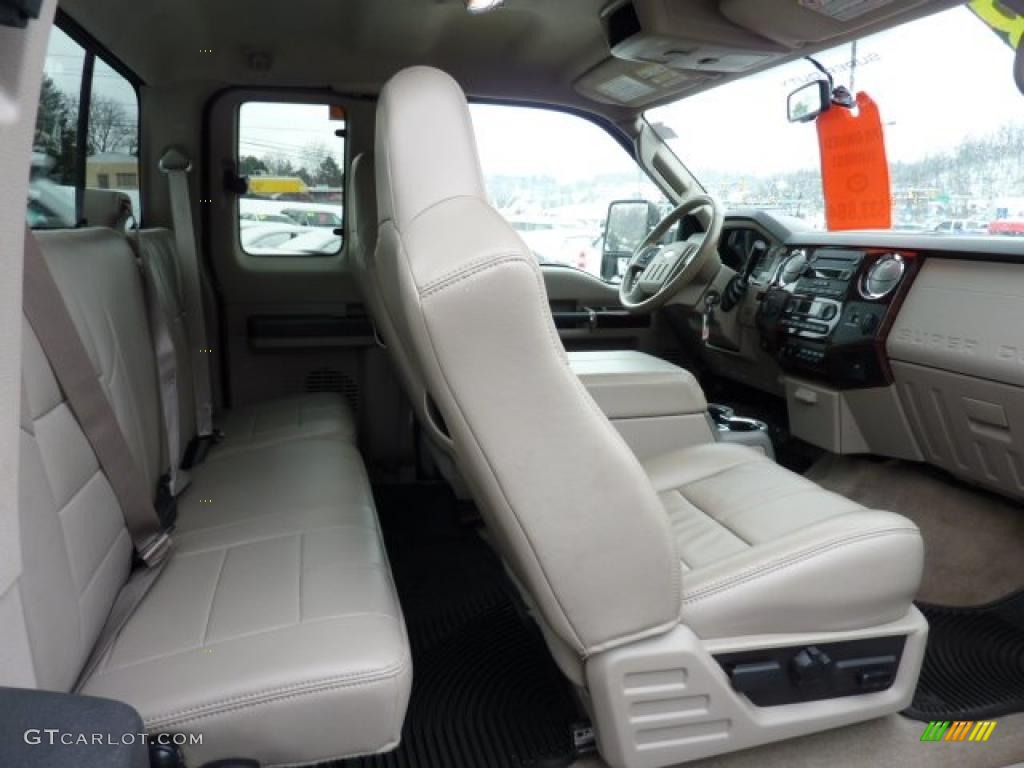 Medium Stone Interior 2008 Ford F350 Super Duty Lariat SuperCab 4x4 Photo #43013067