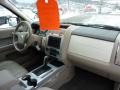 Black - Mariner V6 Premier 4WD Photo No. 17