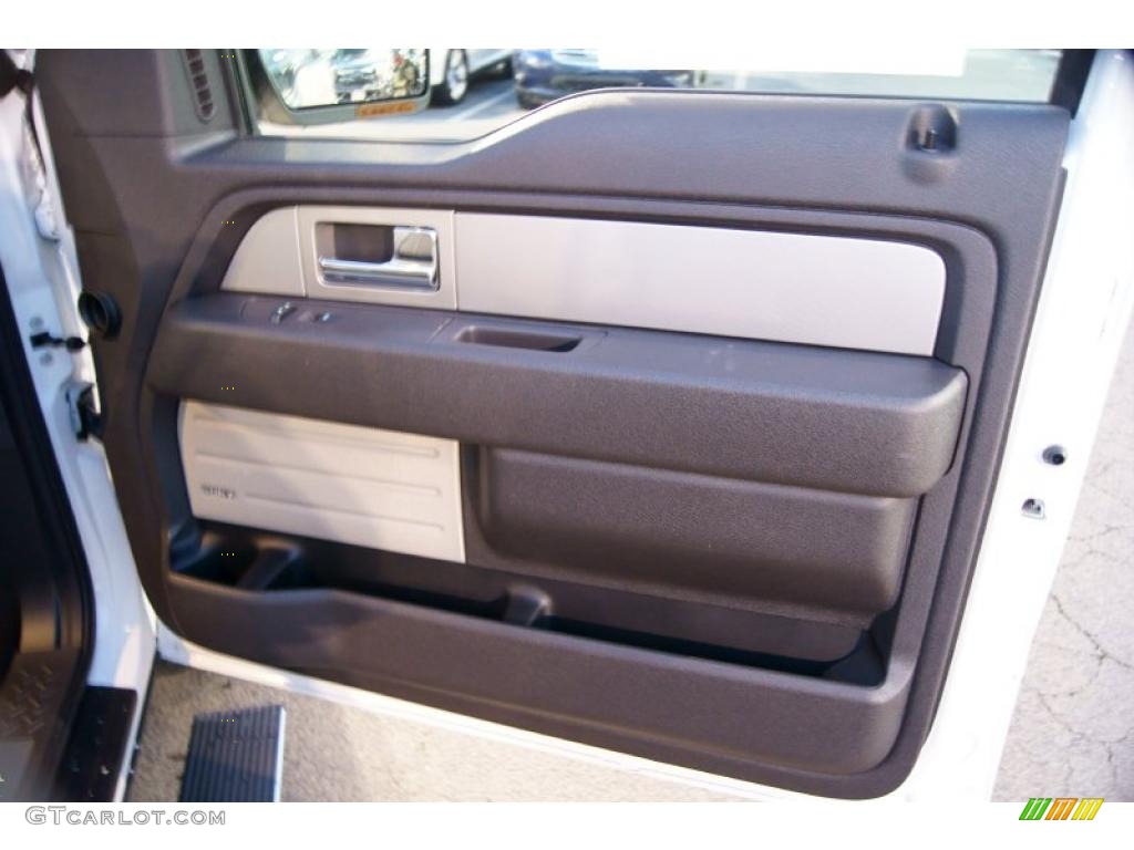 2011 Ford F150 Limited SuperCrew 4x4 Steel Gray/Black Door Panel Photo #43017067