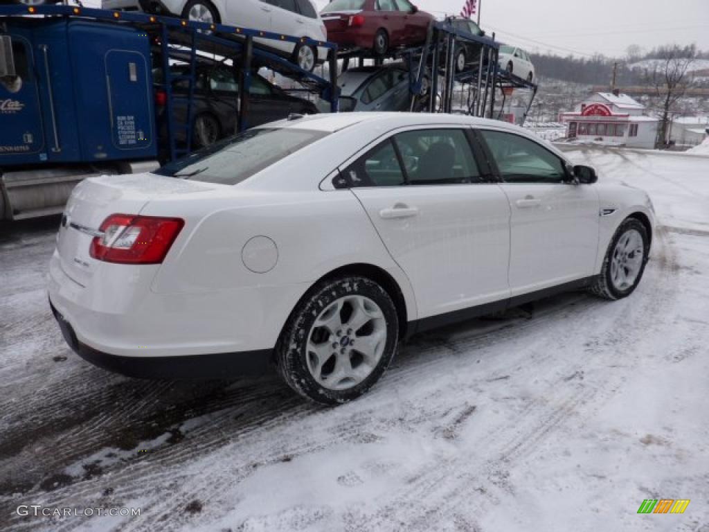 White Platinum Metallic Tri-Coat 2010 Ford Taurus SEL AWD Exterior Photo #43018471