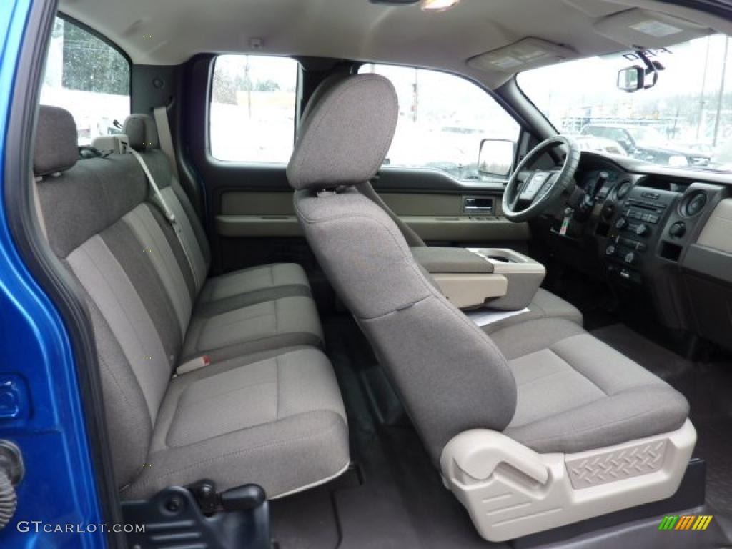 Stone/Medium Stone Interior 2009 Ford F150 STX SuperCab 4x4 Photo #43018959