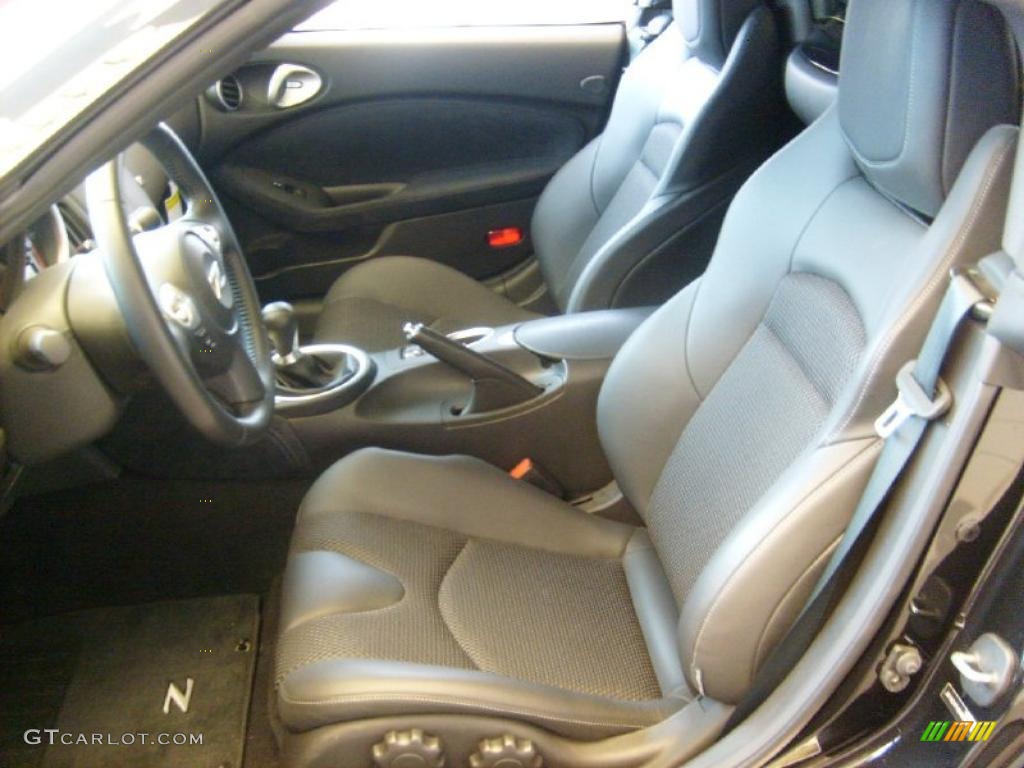 2010 370Z Touring Roadster - Magnetic Black / Black Leather photo #3