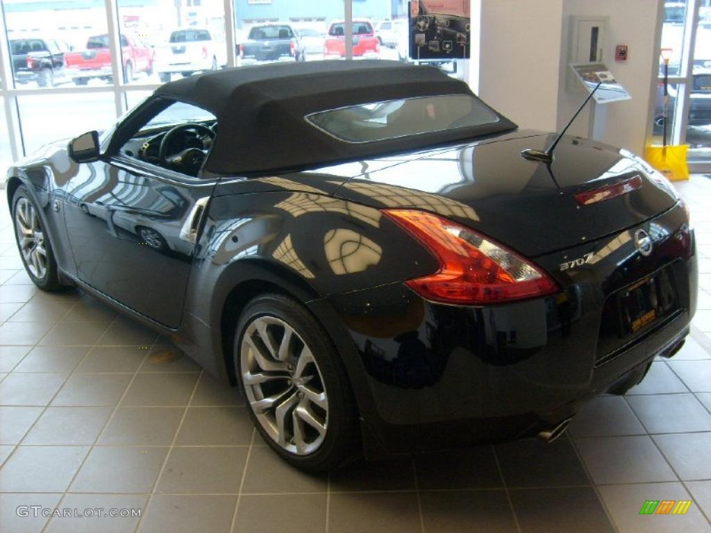 2010 370Z Touring Roadster - Magnetic Black / Black Leather photo #7