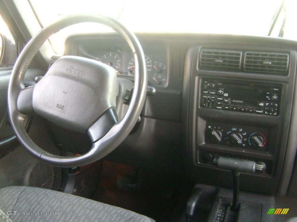 2001 Cherokee Sport 4x4 - Steel Blue Pearl / Agate photo #17