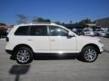 Campanella White - Touareg 2 VR6 Photo No. 6