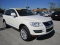 Campanella White - Touareg 2 VR6 Photo No. 7