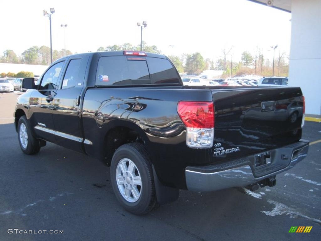 2011 Tundra SR5 Double Cab - Black / Graphite Gray photo #3