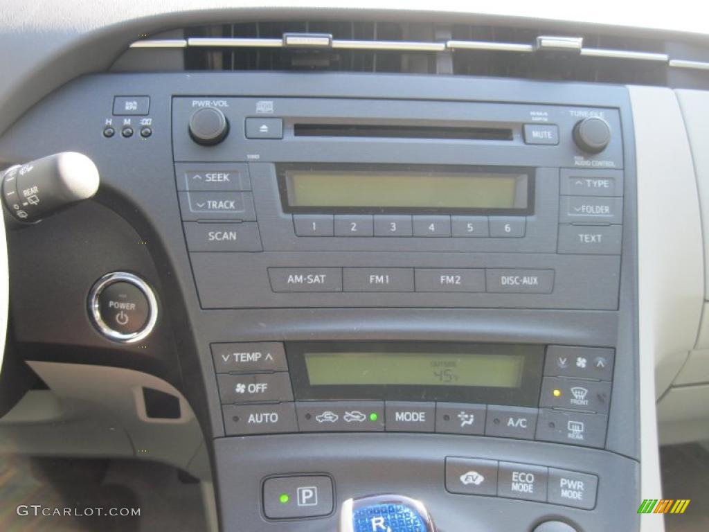 2011 Toyota Prius Hybrid II Controls Photo #43025704
