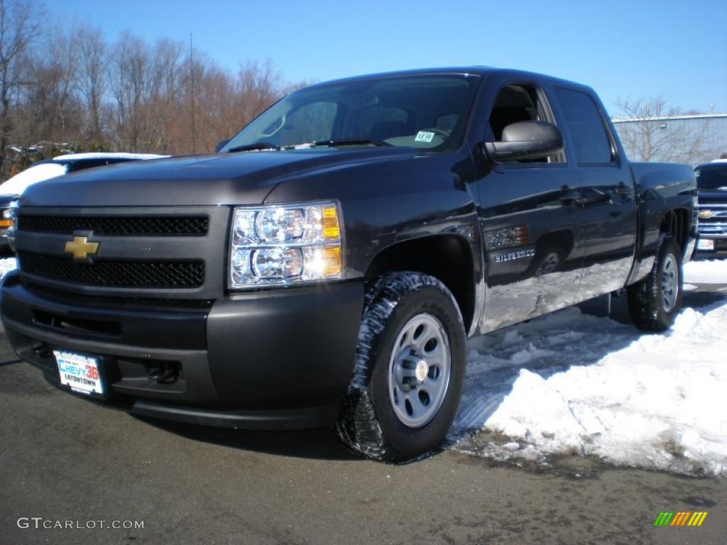 2011 Silverado 1500 LT Crew Cab 4x4 - Taupe Gray Metallic / Dark Titanium photo #1