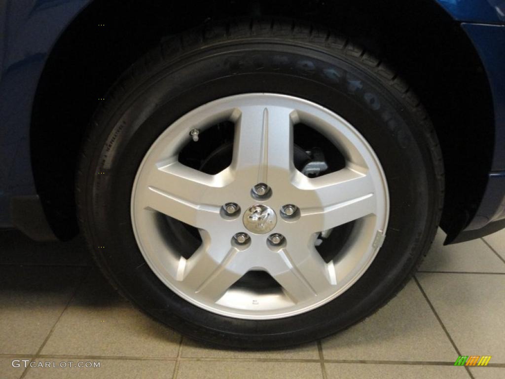 2010 Dodge Caliber Express Wheel Photos
