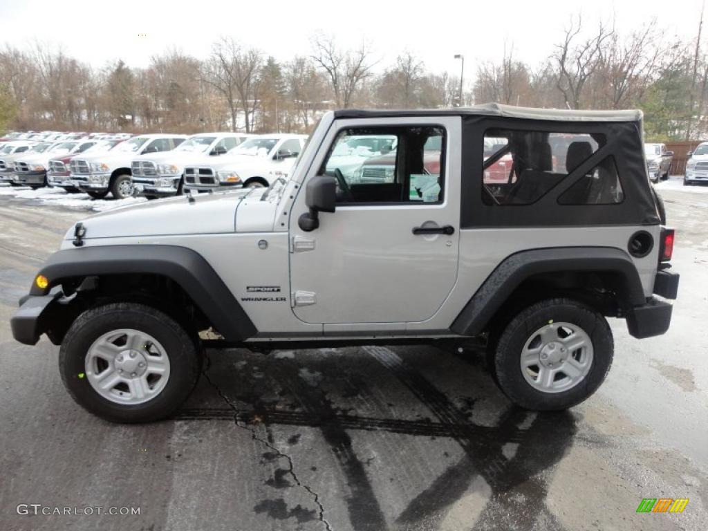 2011 Wrangler Sport 4x4 - Bright Silver Metallic / Black photo #2