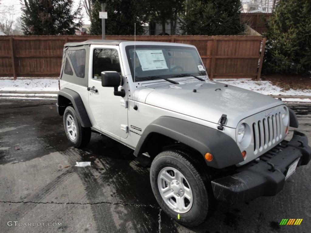 2011 Wrangler Sport 4x4 - Bright Silver Metallic / Black photo #7