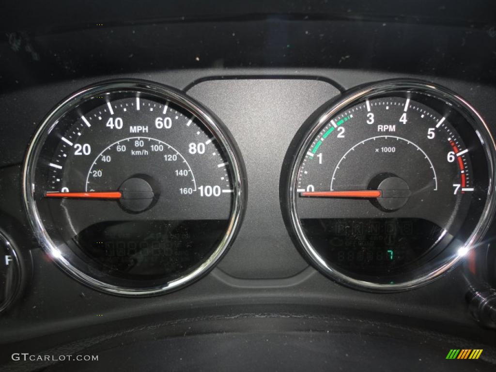 2011 Wrangler Unlimited Sahara 4x4 - Cosmos Blue / Black photo #24