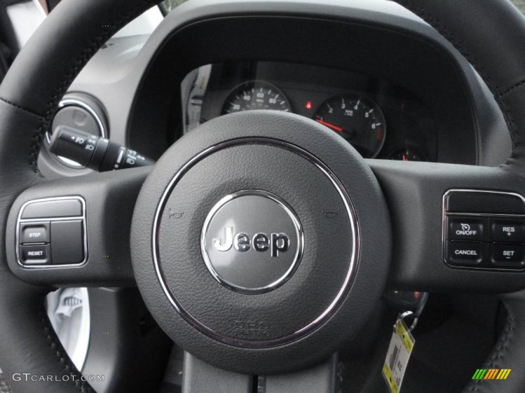 2011 Jeep Compass 2.4 Latitude 4x4 Controls Photo #43035487