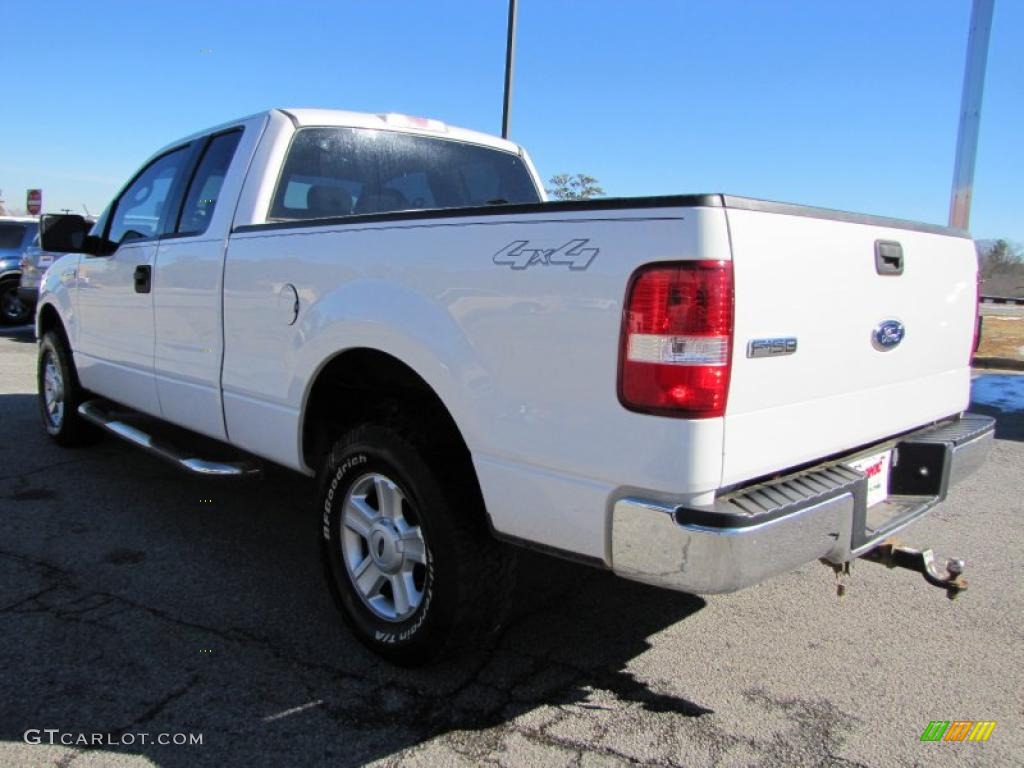 2004 F150 XLT SuperCab 4x4 - Oxford White / Medium Graphite photo #5