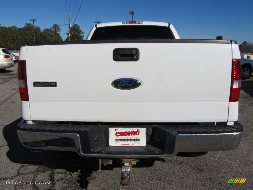 2004 F150 XLT SuperCab 4x4 - Oxford White / Medium Graphite photo #6