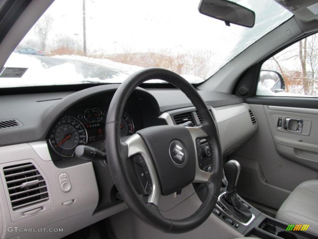Gray Interior 2009 Suzuki XL7 Luxury AWD Photo #43038047