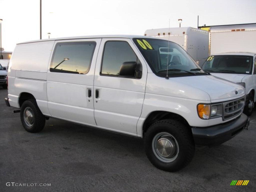 2000 E Series Van E250 Commercial - Oxford White / Medium Graphite photo #1