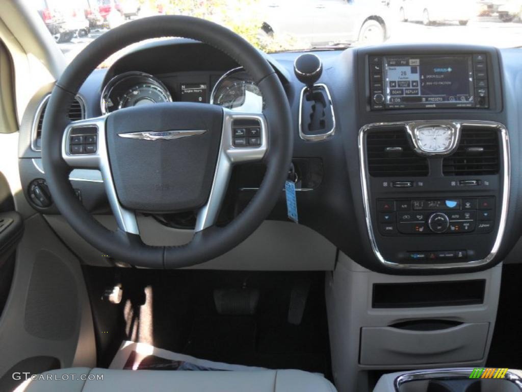 2011 Chrysler Town & Country Touring - L Black/Light Graystone Dashboard Photo #43046680