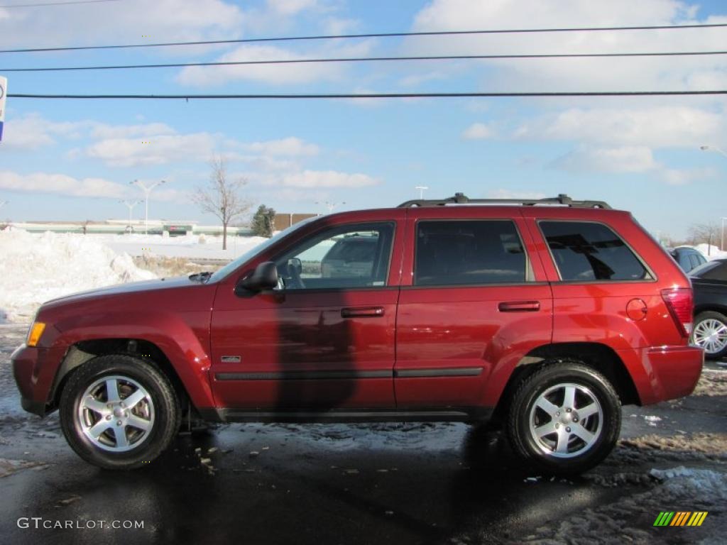 2008 Grand Cherokee Laredo 4x4 - Red Rock Crystal Pearl / Dark Slate Gray/Light Graystone photo #24