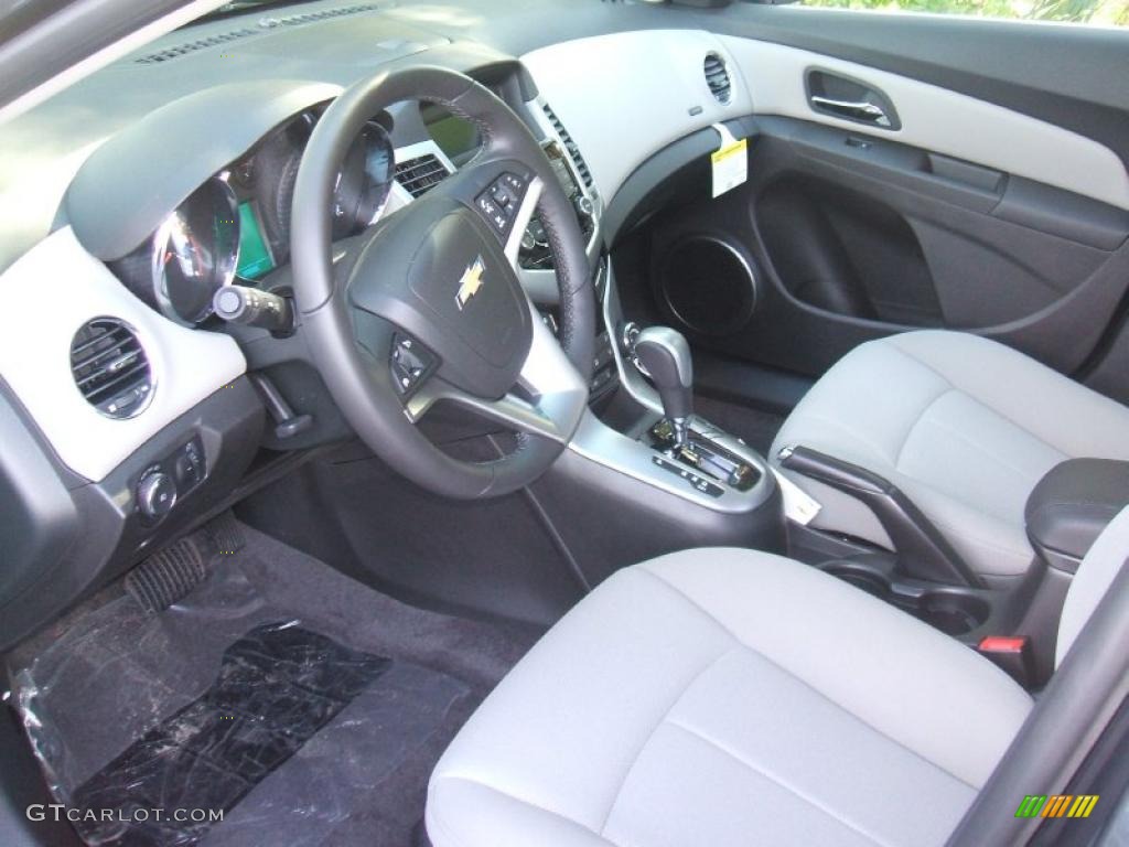 Medium Titanium Interior 2011 Chevrolet Cruze LT/RS Photo #43061212