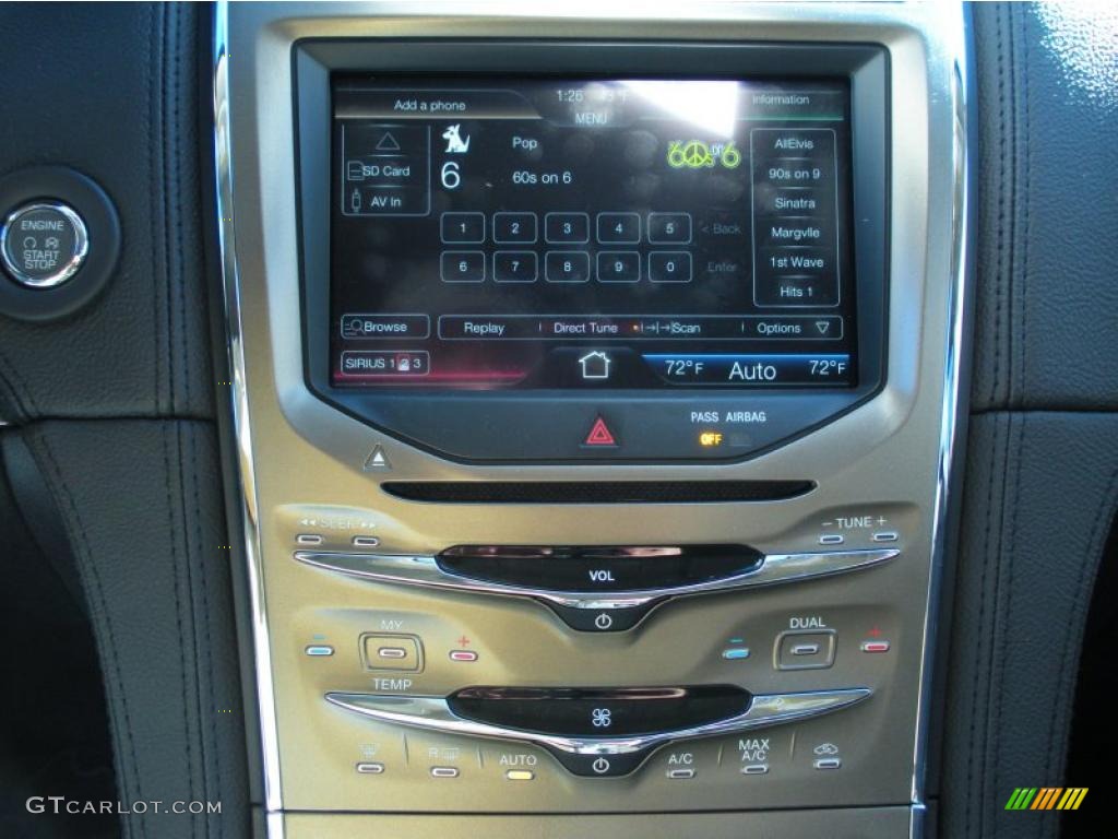 2011 Lincoln MKX FWD Controls Photo #43070497