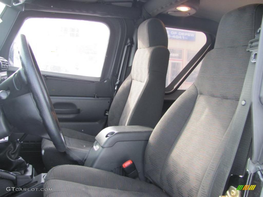 2005 Wrangler X 4x4 - Black / Dark Slate Gray photo #17
