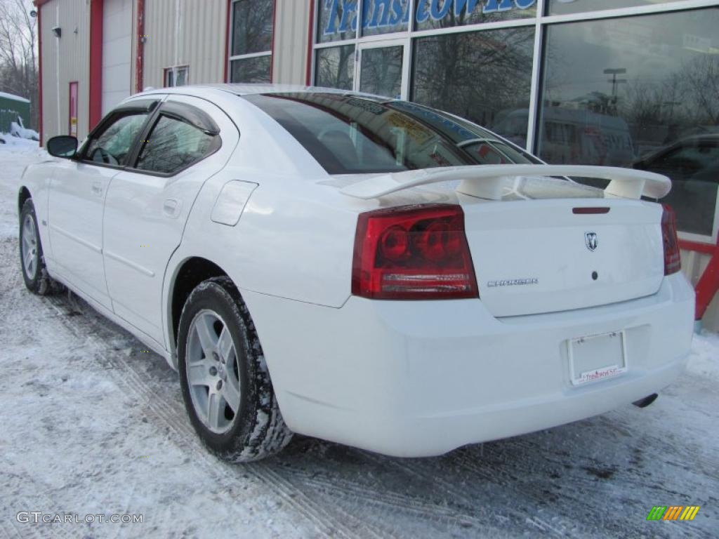 2006 Charger SE - Stone White / Dark Slate Gray/Light Graystone photo #2