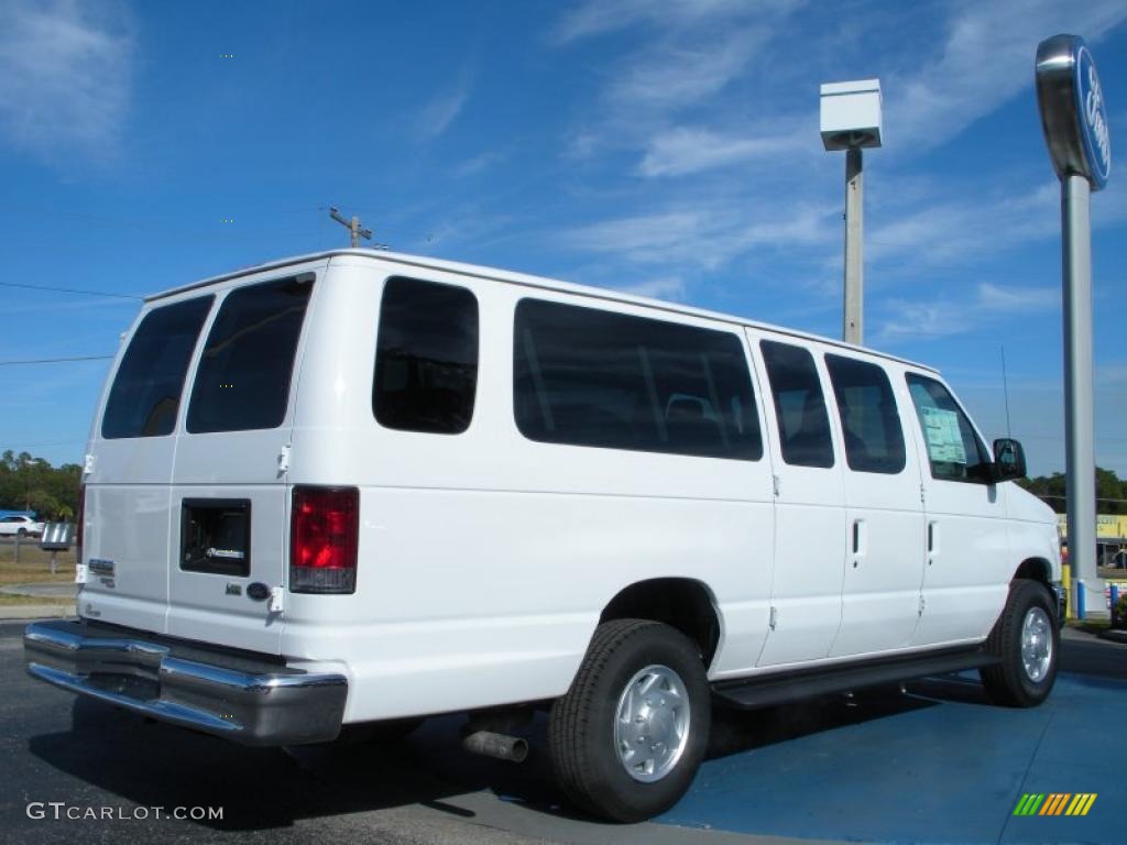Oxford White 2011 Ford E Series Van E350 XLT Extended Passenger Exterior Photo #43070757