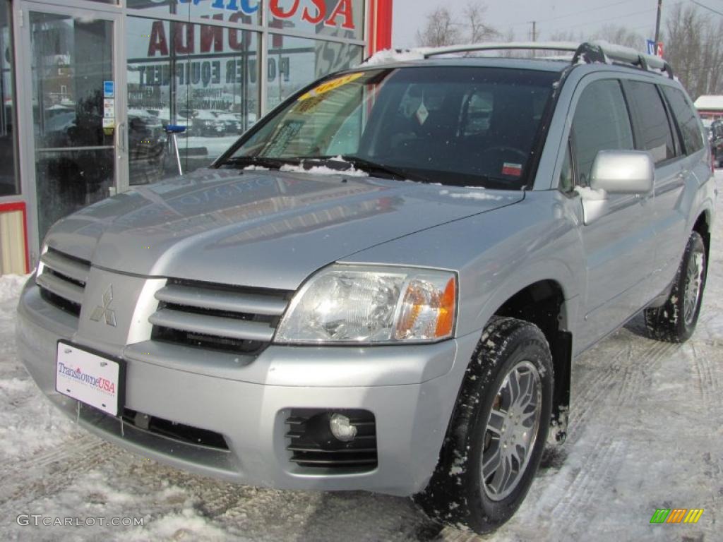 2004 Endeavor Limited AWD - Sterling Silver Metallic / Charcoal Gray photo #1