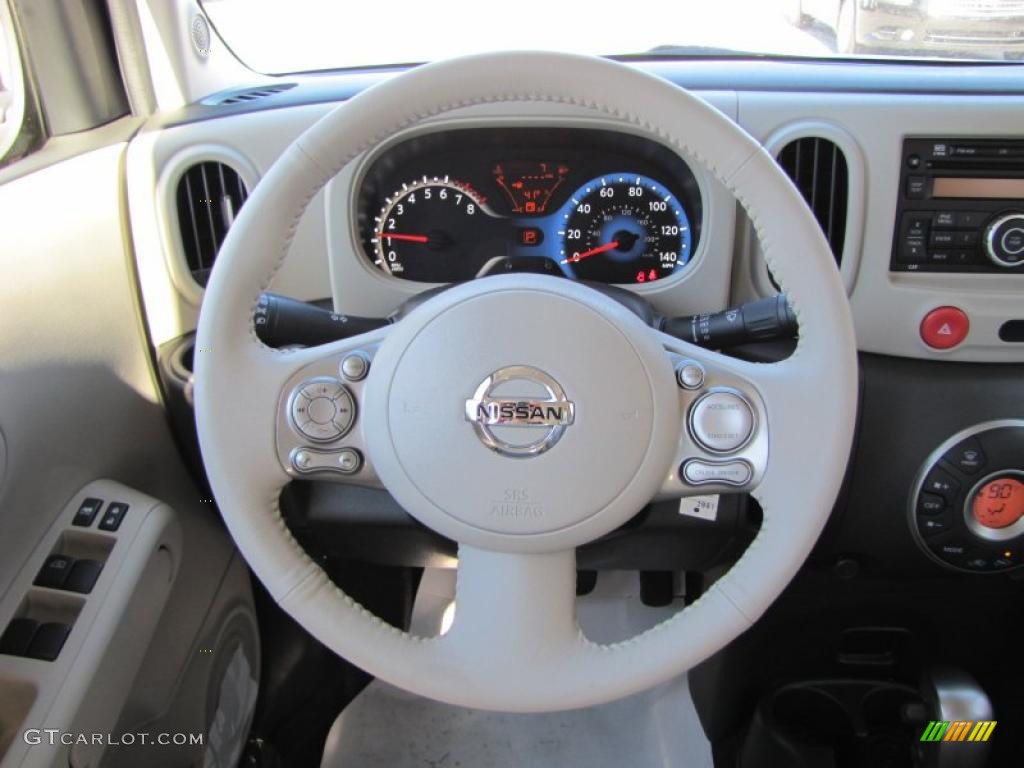 2011 Nissan Cube 1.8 SL Light Gray Steering Wheel Photo #43072718