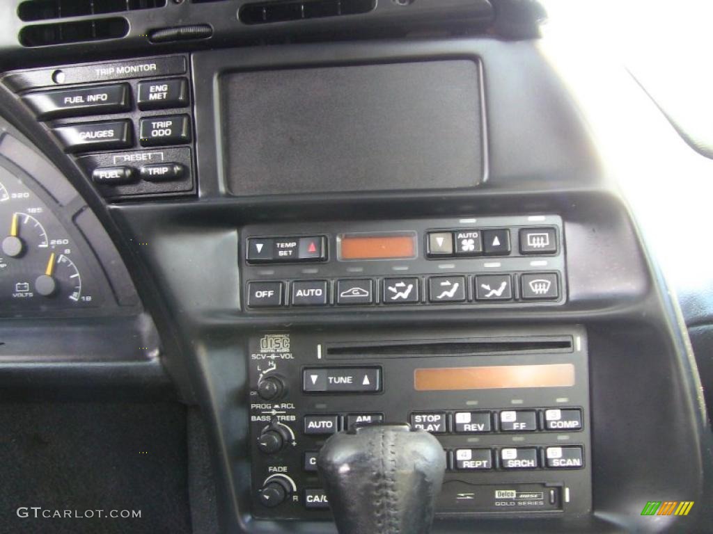 1996 Chevrolet Corvette Coupe Controls Photo #43073302
