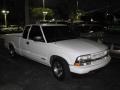 Summit White 2002 Chevrolet S10 LS Extended Cab