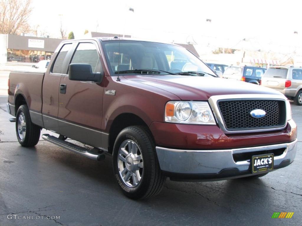 2006 F150 XLT SuperCab - Dark Toreador Red Metallic / Tan photo #4