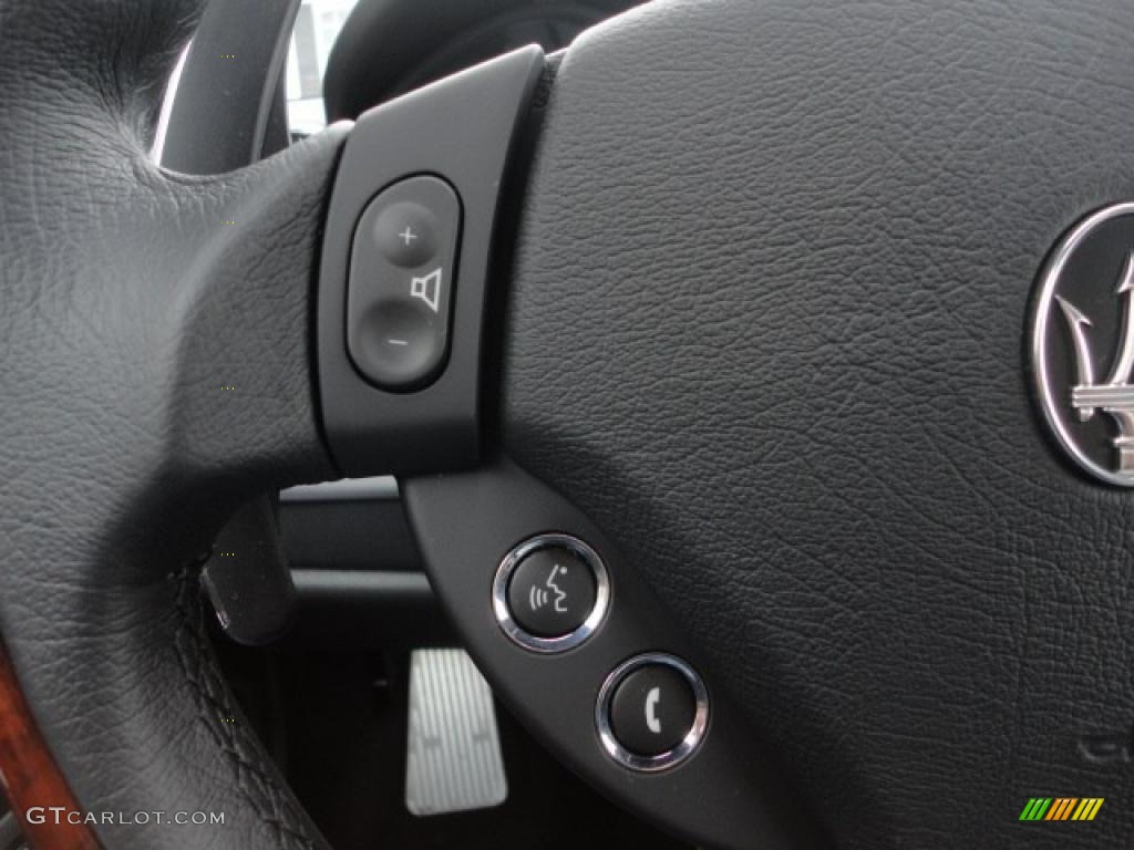 2011 Maserati GranTurismo S Automatic Controls Photo #43081878