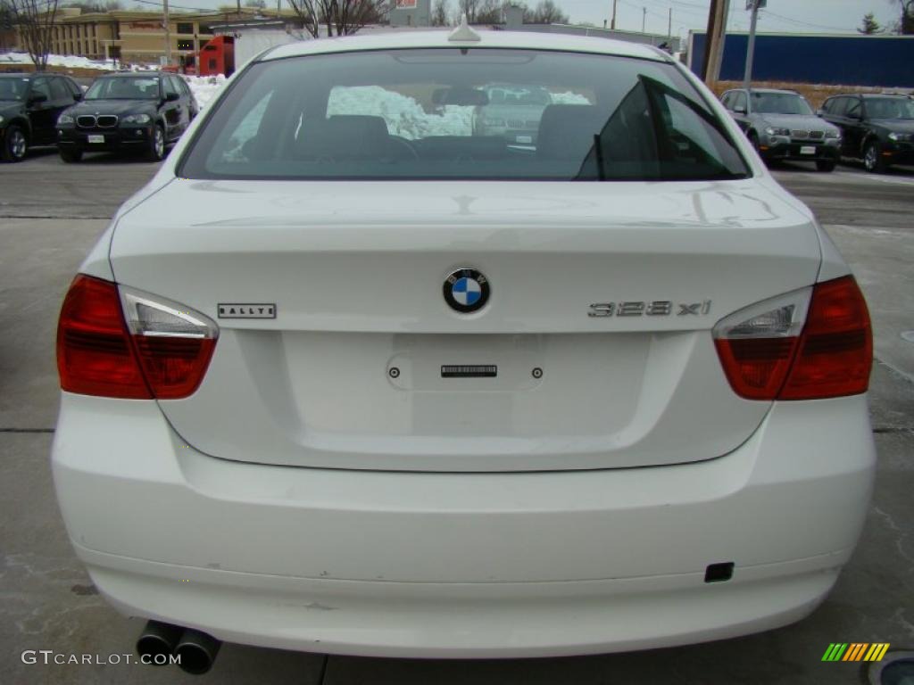 2008 3 Series 328xi Sedan - Alpine White / Black photo #4