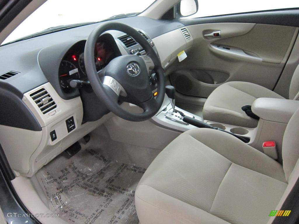 Bisque Interior 2011 Toyota Corolla LE Photo #43082874