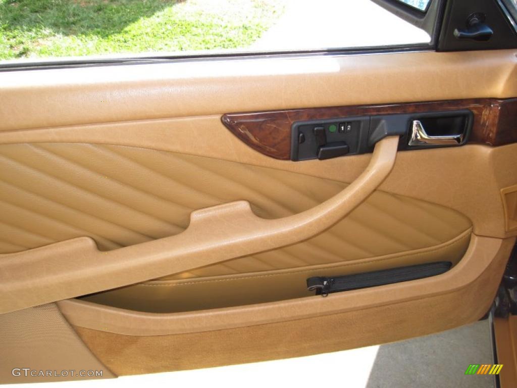 1991 Mercedes-Benz S Class 560 SEC Coupe Parchment Door Panel Photo #43082878