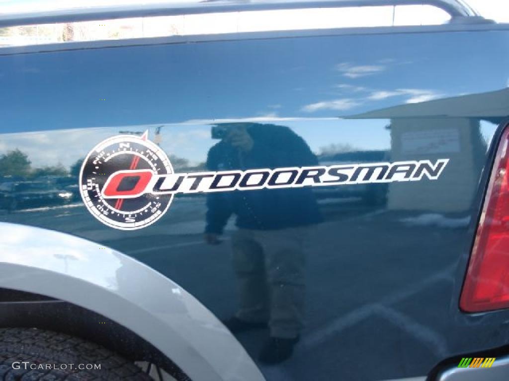 2011 Ram 1500 SLT Outdoorsman Crew Cab 4x4 - Hunter Green Pearl / Dark Slate Gray/Medium Graystone photo #11