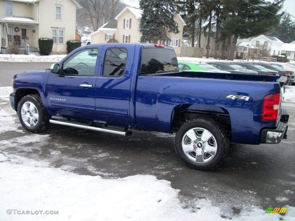 Laser Blue Metallic 2011 Chevrolet Silverado 1500 LT Extended Cab 4x4 Exterior Photo #43084159