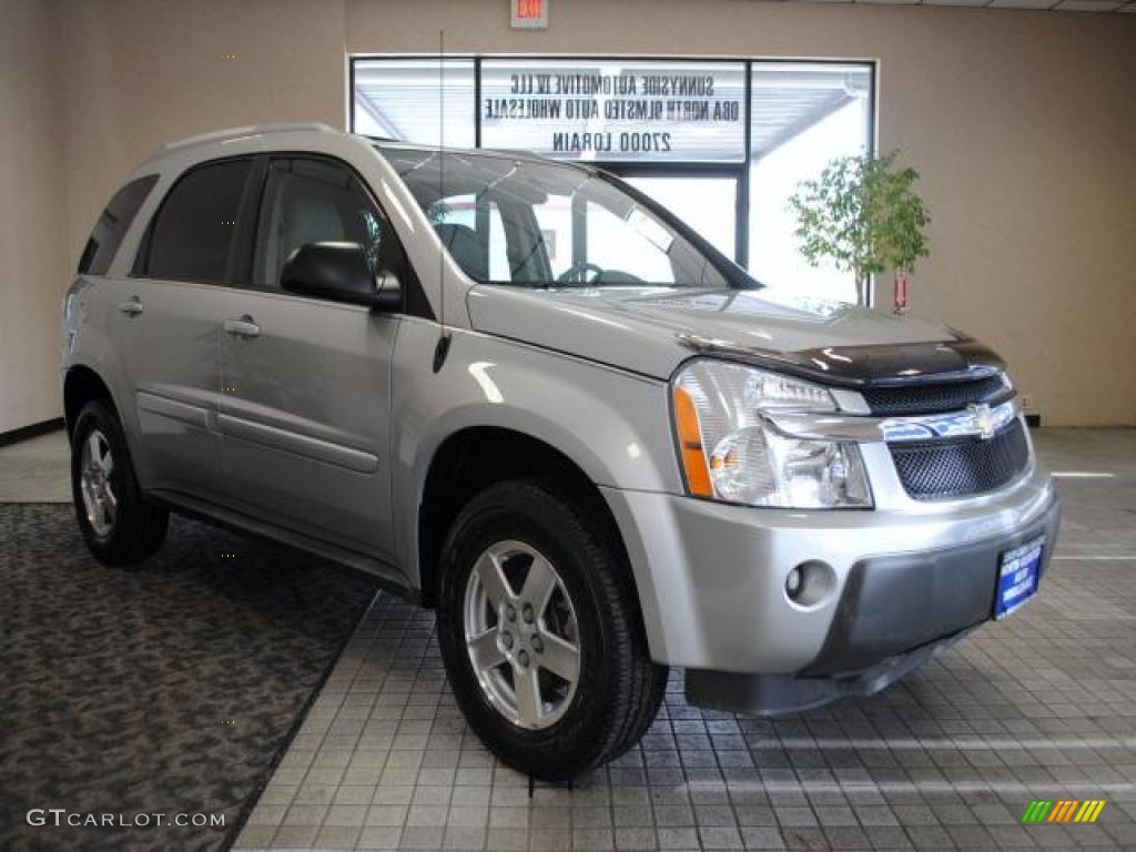 2005 Equinox LT - Galaxy Silver Metallic / Light Gray photo #11