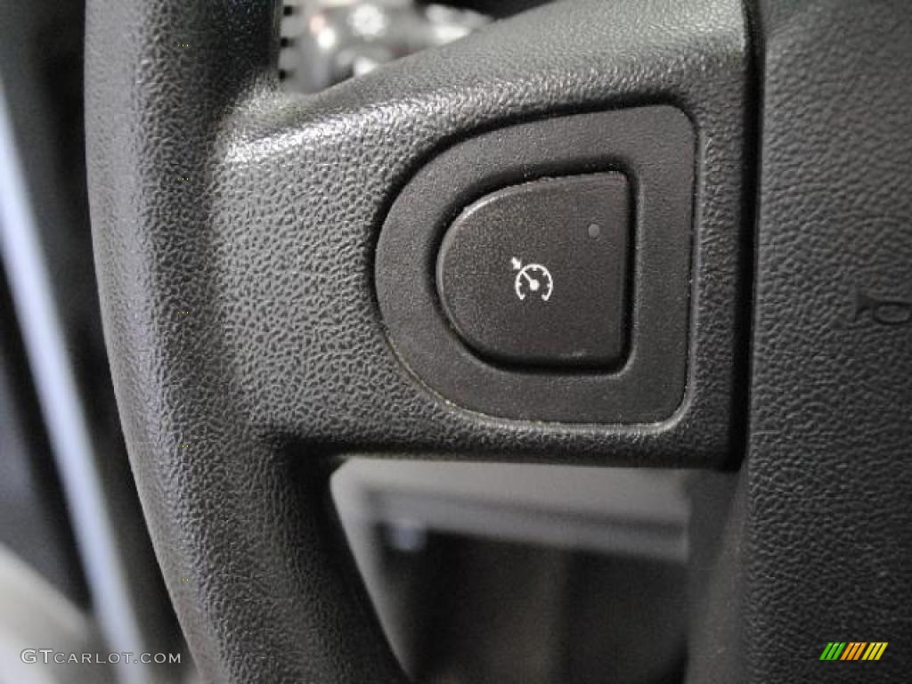 2005 Equinox LT - Galaxy Silver Metallic / Light Gray photo #20