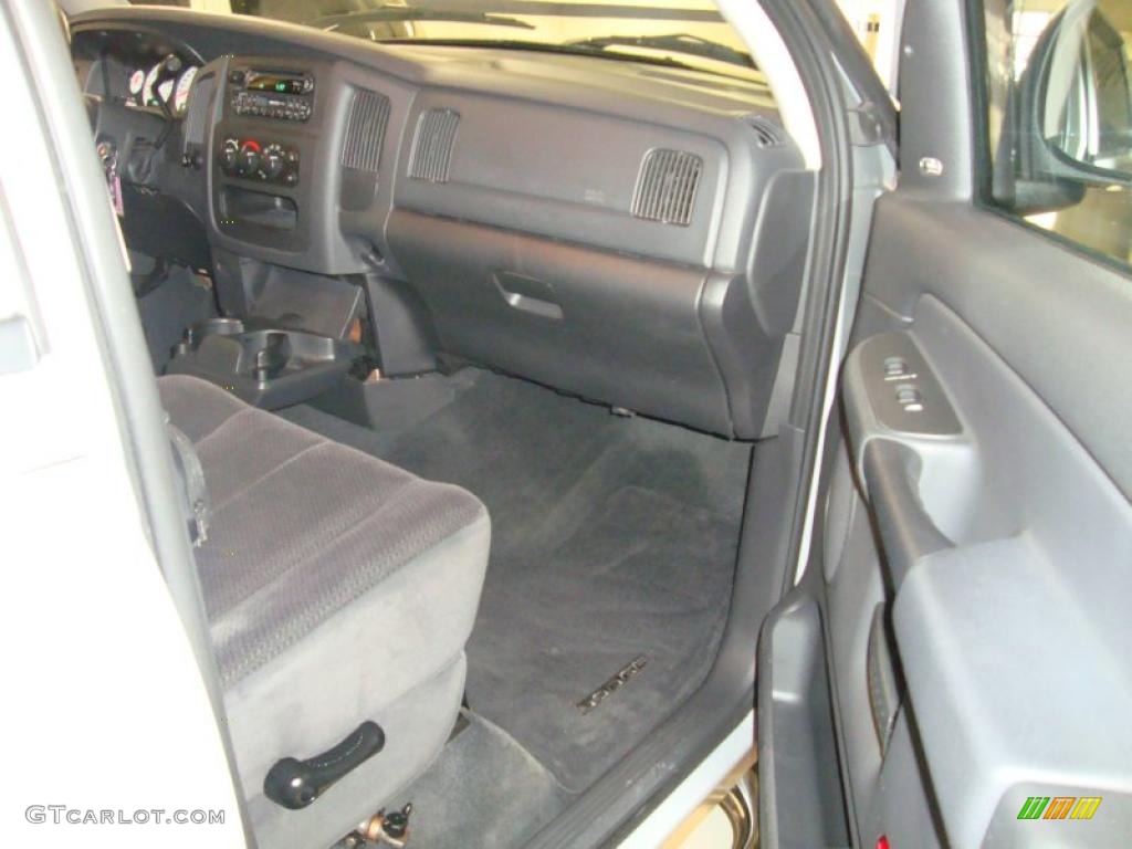 2003 Ram 1500 SLT Quad Cab 4x4 - Bright Silver Metallic / Dark Slate Gray photo #16
