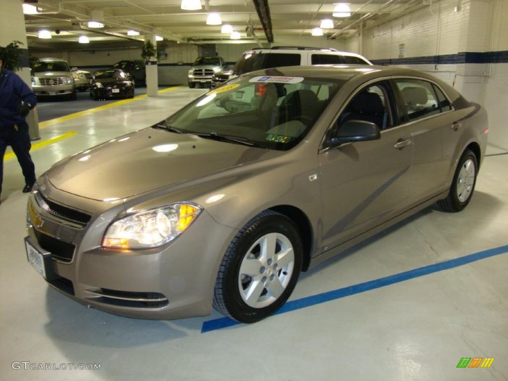 2008 Malibu LS Sedan - Amber Bronze Metallic / Cocoa/Cashmere Beige photo #2