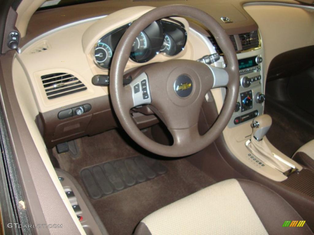 2008 Malibu LS Sedan - Amber Bronze Metallic / Cocoa/Cashmere Beige photo #10