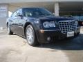 Brilliant Black - 300 C HEMI Photo No. 1