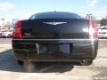 Brilliant Black - 300 C HEMI Photo No. 4