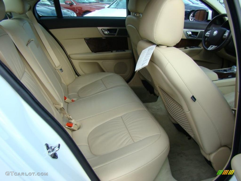 Barley Beige/Truffle Brown Interior 2011 Jaguar XF Sport Sedan Photo #43091888