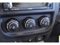 2011 Jeep Compass 2.4 Limited Controls