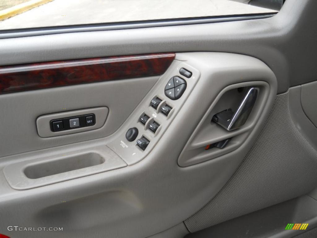 2003 Grand Cherokee Limited - Light Pewter Metallic / Sandstone photo #9
